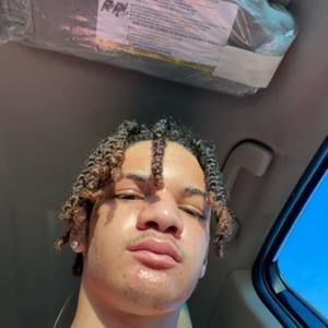 Meet your Posher, Micah